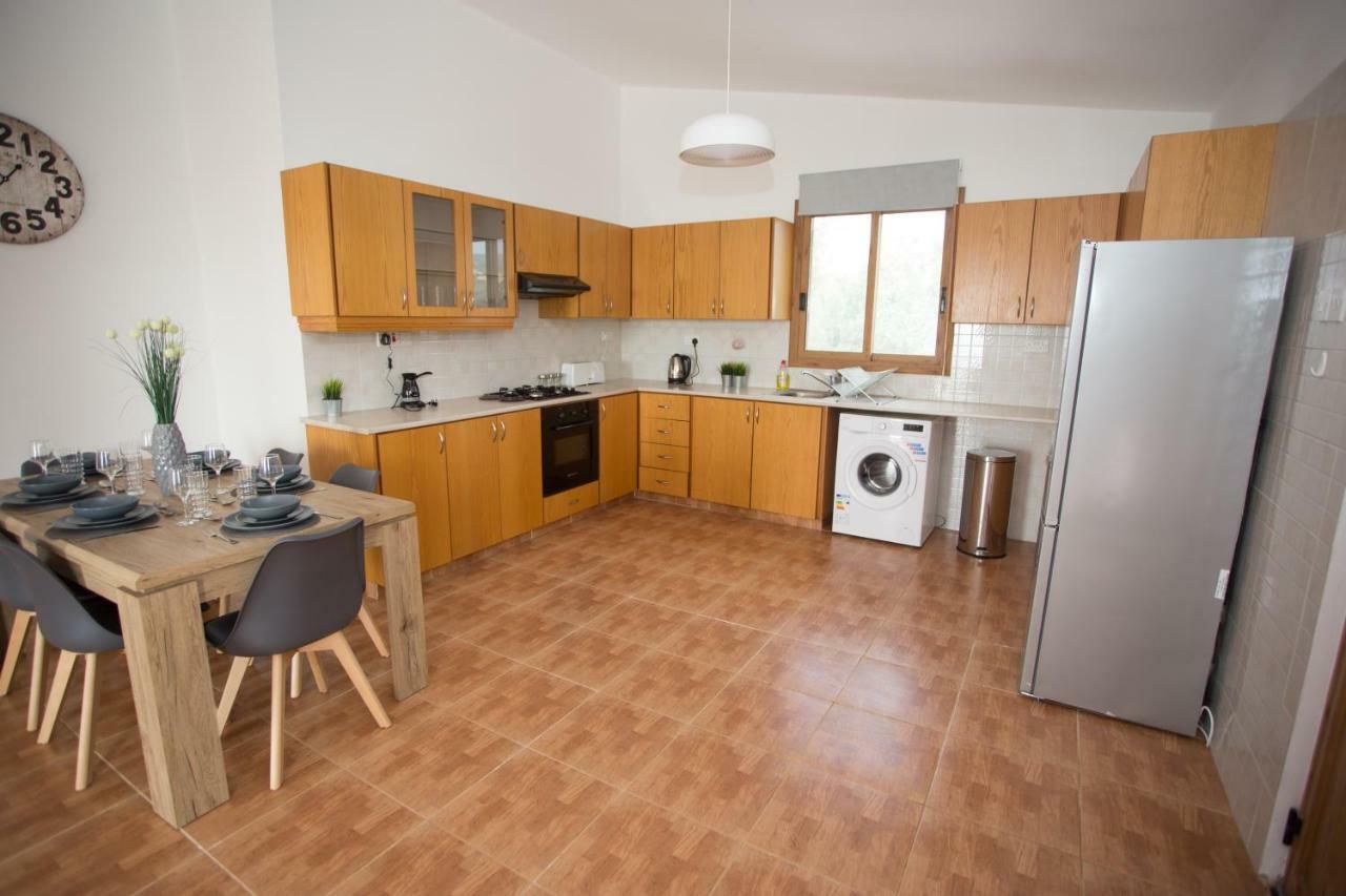 Serene Serenity Пафос Екстер'єр фото